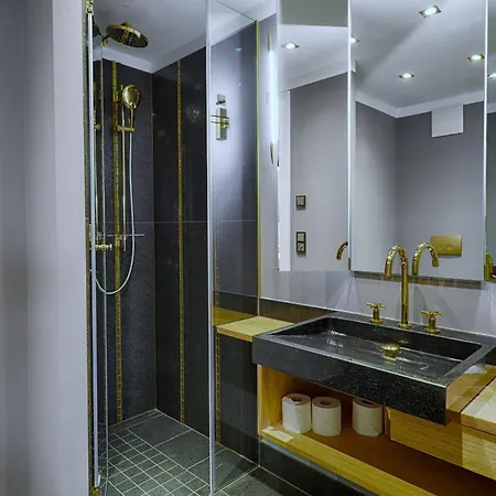 Meeressterne Schlossappartements מלון דירות