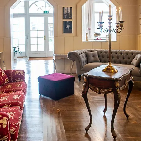 Meeressterne Schlossappartements Aparthotel *